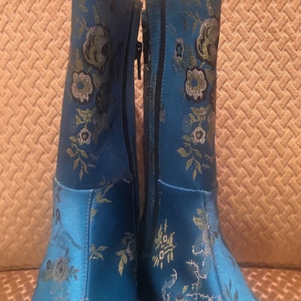 Free People Brooks Turquoise Blue Brocade Lug Sole Chelsea Boots NEW - Picture 12 of 16